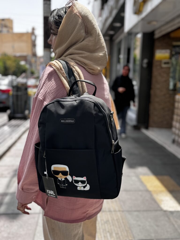 کوله پشتی طرح کارل
