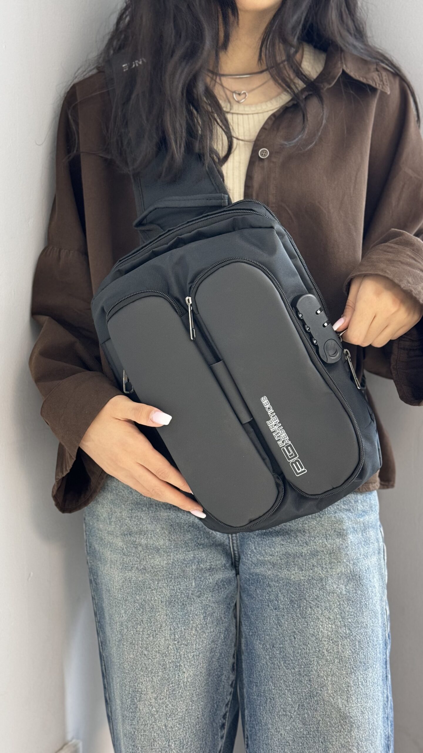 بادی بگ دو جیب مدل BANGR کد:۶۰۰۶ - 1 بادی بگ دو جیب مدل BANGR کد:۶۰۰۶ - 1