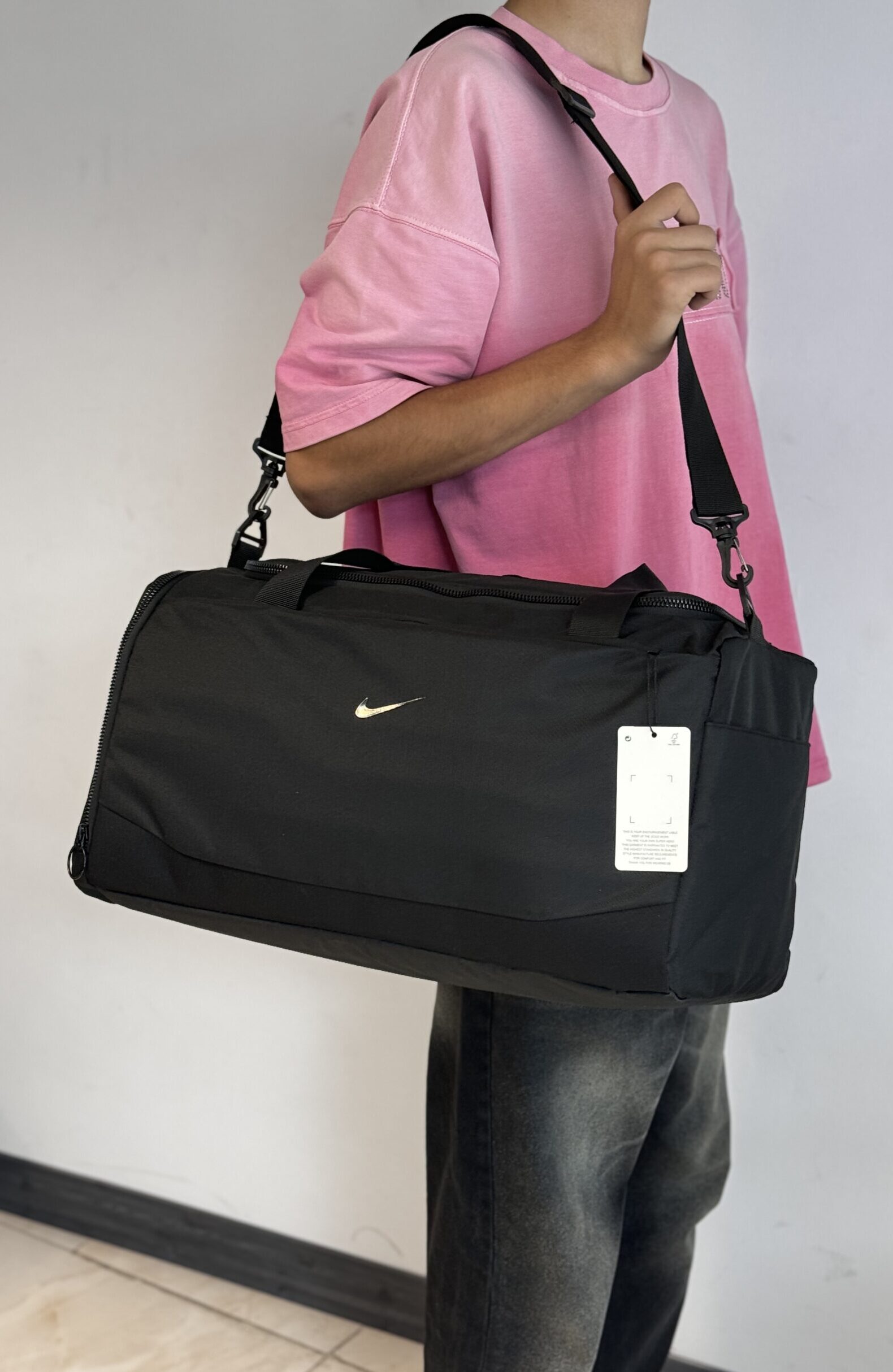 ساک ورزشی جاکفشی دار black کد:3517 - 1 ساک ورزشی جاکفشی دار black کد:3517 - 1